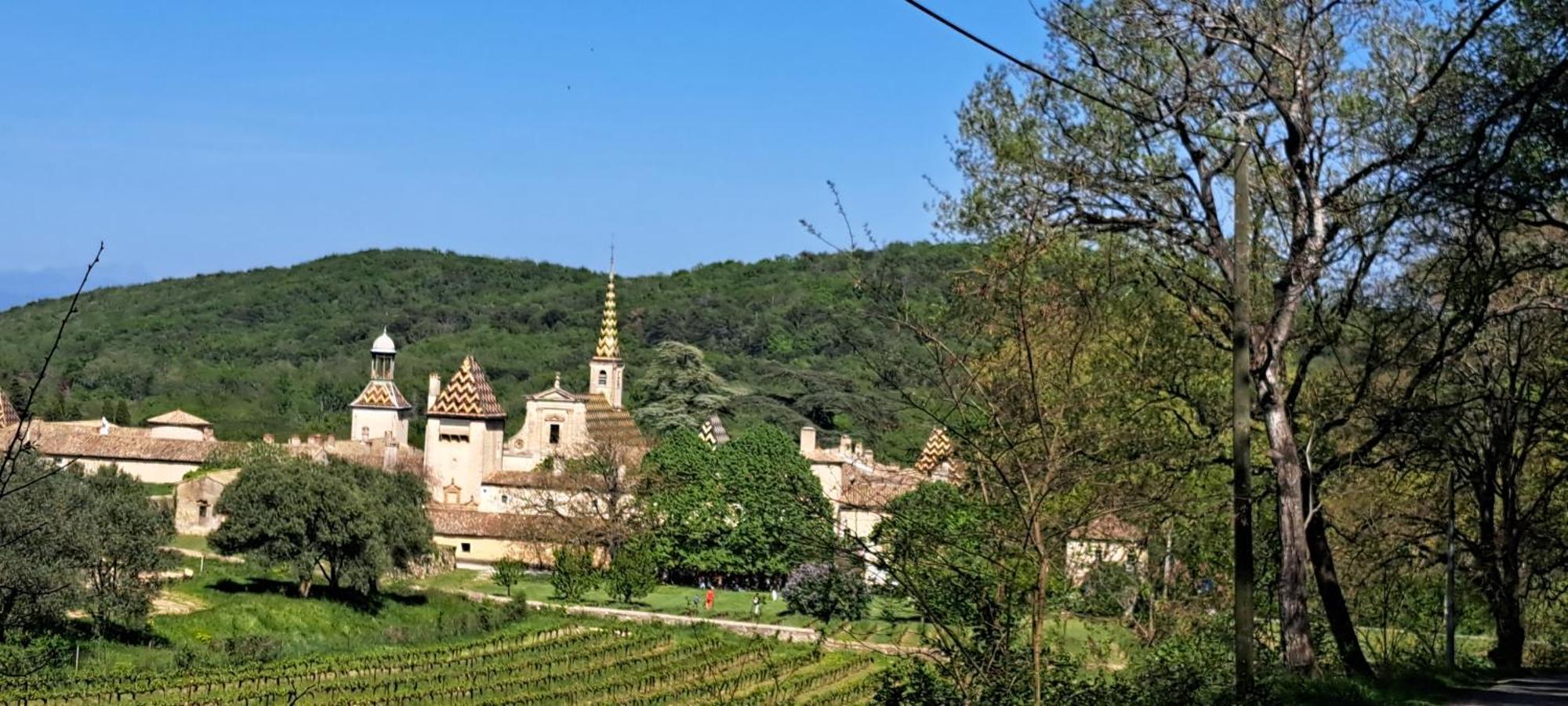 Le Mas Du Lac Uzès Zewnętrze zdjęcie